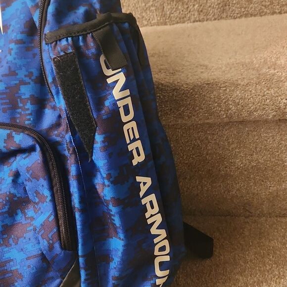 Under Armour Storm 1 Blue & Black Camo Backpack - Picture 2 of 11